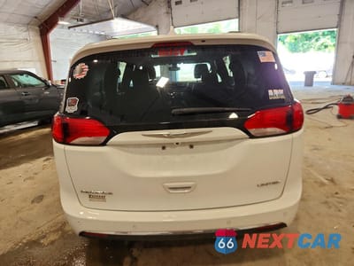 Zdjęcie 6 z 13 samochodu: 2017 CHRYSLER PACIFICA LIMITED VIN:2C4RC1GG2HR528941 - miniatura