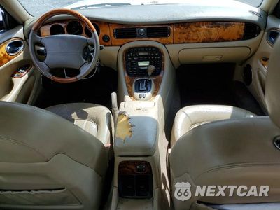 Zdjęcie 8 z 12 samochodu: 1998 JAGUAR XJ8 L VIN:SAJHX624XWC847425 - miniatura
