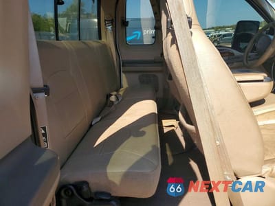 Zdjęcie 10 z 12 samochodu: 2000 FORD F350 SRW SUPER DUTY VIN:1FTSX31F5YEB43291 - miniatura