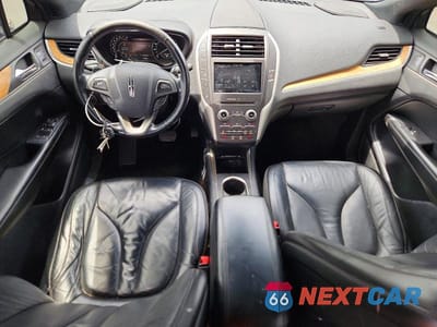 Zdjęcie 8 z 13 samochodu: 2015 LINCOLN MKC VIN:5LMCJ1A94FUJ45338 - miniatura