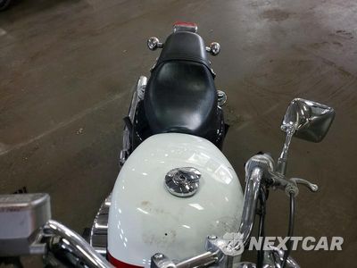 Piąte zdjęcie samochodu w środku: 2011 HONDA VT750 RS VIN:JH2RC5880BK000388 - miniatura