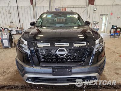Piąte zdjęcie samochodu w środku: 2025 NISSAN PATHFINDER ROCK CREEK VIN:5N1DR3BD6SC246332 - miniatura