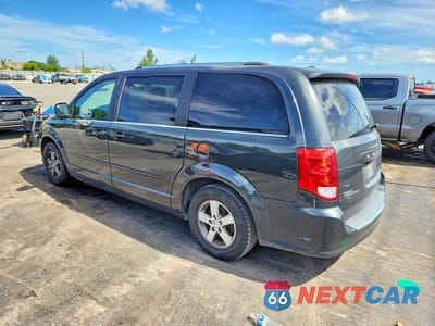 Drugie zdjęcie samochodu z przodu: 2011 DODGE GRAND CARAVAN VIN:2D4RN5DG0BR619738 - miniatura