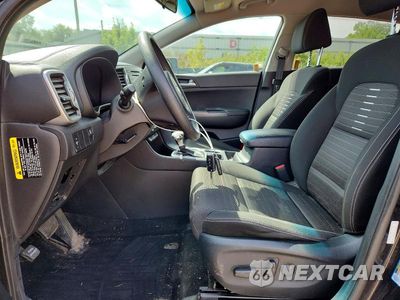 Zdjęcie 7 z 13 samochodu: 2017 KIA SPORTAGE LX VIN:KNDPMCAC8H7036650 - miniatura