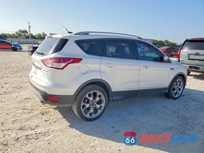 Trzecie zdjęcie samochodu z tyłu: 2014 FORD ESCAPE TITANIUM VIN:1FMCU0JX6EUC44471 - miniatura