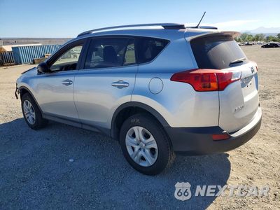 Drugie zdjęcie samochodu z przodu: 2015 TOYOTA RAV4 LE VIN:JTMZFREV0FD043642 - miniatura