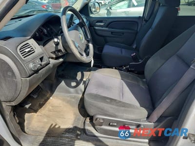 Zdjęcie 7 z 13 samochodu: 2014 CHEVROLET TAHOE POLICE VIN:1GNLC2E0XER150782 - miniatura