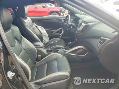 Zdjęcie 7 z 12 samochodu: 2016 HYUNDAI VELOSTER TURBO VIN:KMHTC6AE7GU282041 - miniatura