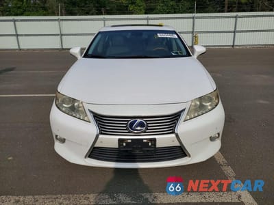 Piąte zdjęcie samochodu w środku: 2013 LEXUS ES 300H VIN:JTHBW1GG5D2003923 - miniatura