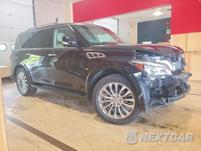 Czwarte zdjęcie samochodu z boku: 2016 INFINITI QX80 BASE VIN:JN8AZ2NF6G9614015 - miniatura