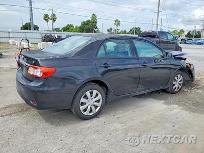 Trzecie zdjęcie samochodu z tyłu: 2012 TOYOTA COROLLA LE VIN:2T1BU4EE4CC776800 - miniatura