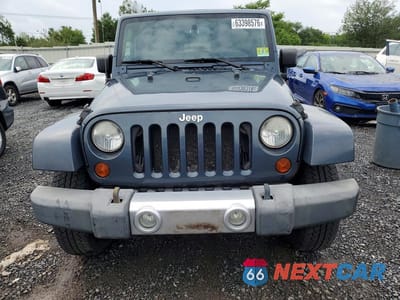 Piąte zdjęcie samochodu w środku: 2008 JEEP WRANGLER SAHARA VIN:1J4FA54158L567140 - miniatura