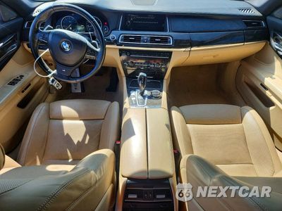 Zdjęcie 8 z 12 samochodu: 2014 BMW 750 LXI VIN:WBAYF8C55ED653279 - miniatura