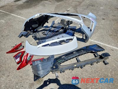 Zdjęcie 12 z 13 samochodu: 2019 HYUNDAI IONIQ LIMITED VIN:KMHC05LH0KU034992 - miniatura