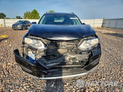 Piąte zdjęcie samochodu w środku: 2018 NISSAN ROGUE SV VIN:KNMAT2MVXJP579200 - miniatura