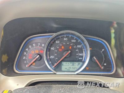 Zdjęcie 9 z 12 samochodu: 2013 TOYOTA RAV4 LIMITED VIN:JTMDFREV1DD005246 - miniatura