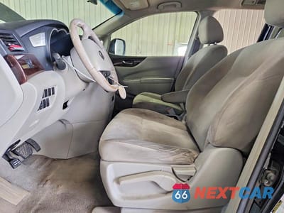 Zdjęcie 7 z 13 samochodu: 2017 NISSAN QUEST SV VIN:JN8AE2KP5H9170104 - miniatura