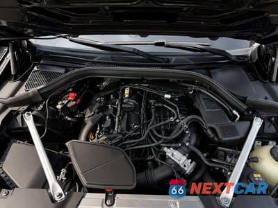 Zdjęcie 7 z 10 samochodu: 2018 BMW X3 XDRIVE30I VIN:5UXTR9C52JLC83288 - miniatura