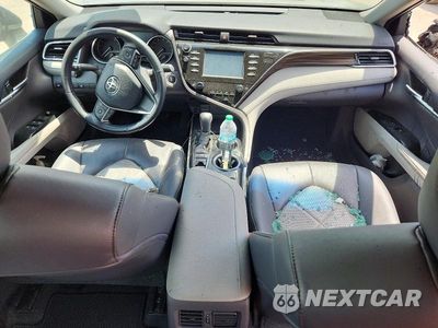 Zdjęcie 8 z 12 samochodu: 2018 TOYOTA CAMRY XLE VIN:4T1B11HK3JU049362 - miniatura