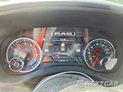Zdjęcie 9 z 12 samochodu: 2021 RAM 1500 BIG HORN/LONE STAR VIN:1C6SRFFT6MN809196 - miniatura
