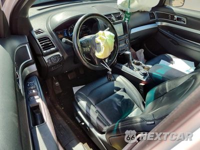 Zdjęcie 8 z 13 samochodu: 2017 FORD EXPLORER XLT VIN:1FM5K8D88HGB58308 - miniatura