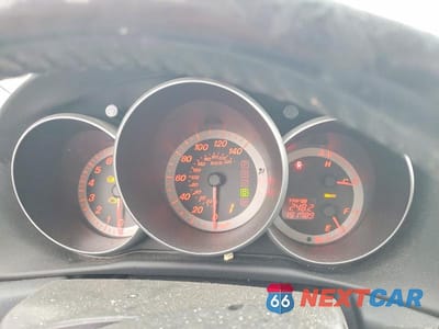 Zdjęcie 9 z 13 samochodu: 2007 MAZDA 3 HATCHBACK VIN:JM1BK344771602447 - miniatura