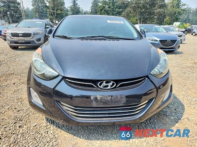 Piąte zdjęcie samochodu w środku: 2013 HYUNDAI ELANTRA LIMITED VIN:5NPDH4AE8DH161832 - miniatura