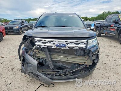 Piąte zdjęcie samochodu w środku: 2019 FORD EXPLORER XLT VIN:1FM5K7D89KGA27471 - miniatura
