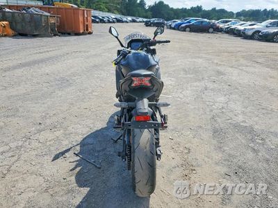 Czwarte zdjęcie samochodu z boku: 2025 KAWASAKI EX650 R VIN:ML5EXER13SDAE6372 - miniatura