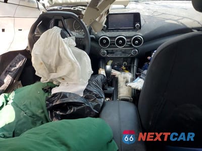 Zdjęcie 8 z 13 samochodu: 2024 NISSAN SENTRA S VIN:3N1AB8BV7RY240450 - miniatura