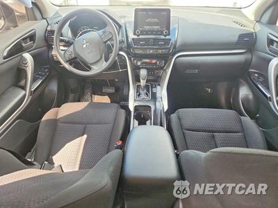 Zdjęcie 8 z 13 samochodu: 2023 MITSUBISHI ECLIPSE CROSS LE VIN:JA4ATVAA4PZ003693 - miniatura