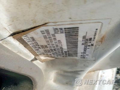 Zdjęcie 12 z 12 samochodu: 1998 FORD MUSTANG VIN:1FAFP4041WF117209 - miniatura