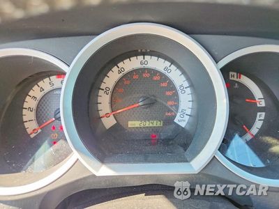 Zdjęcie 9 z 12 samochodu: 2014 TOYOTA TACOMA V6 VIN:3TMLU4EN6EM140992 - miniatura