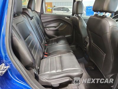 Zdjęcie 10 z 13 samochodu: 2017 FORD ESCAPE TITANIUM VIN:1FMCU0JD0HUE54364 - miniatura