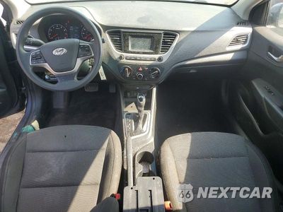 Zdjęcie 8 z 12 samochodu: 2019 HYUNDAI ACCENT SE VIN:3KPC24A39KE054995 - miniatura