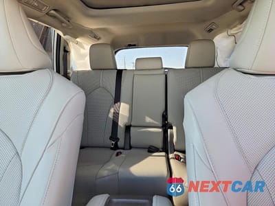 Zdjęcie 10 z 13 samochodu: 2026 TOYOTA GRAND HIGHLANDER LIMITED VIN:5TDAAAB54TS129716 - miniatura