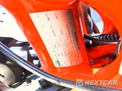 Zdjęcie 10 z 10 samochodu: 2022 KTM 890 DUKE R VIN:VBKTU9406NM830206 - miniatura
