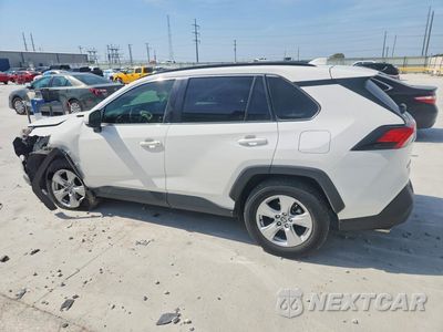 Drugie zdjęcie samochodu z przodu: 2020 TOYOTA RAV4 XLE VIN:JTMW1RFV8LD056179 - miniatura