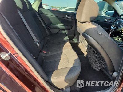 Zdjęcie 10 z 12 samochodu: 2020 KIA OPTIMA LX VIN:5XXGT4L36LG418262 - miniatura