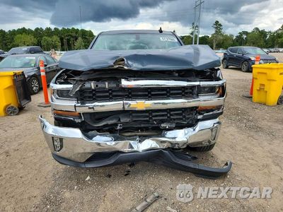 Piąte zdjęcie samochodu w środku: 2018 CHEVROLET SILVERADO C1500 LT VIN:1GCRCREC8JZ318015 - miniatura