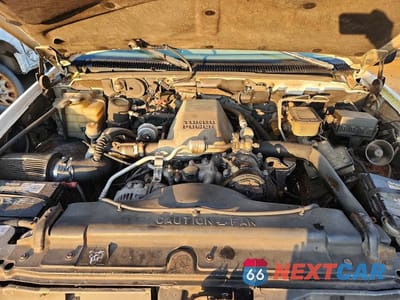Zdjęcie 11 z 12 samochodu: 1996 CHEVROLET GMT-400 K3500 VIN:1GCHK33F3TF016421 - miniatura