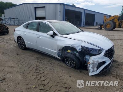 Czwarte zdjęcie samochodu z boku: 2021 HYUNDAI SONATA LIMITED VIN:5NPEH4J22MH086555 - miniatura