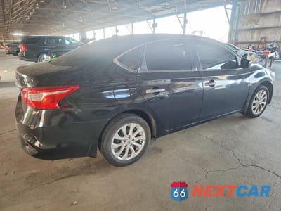 Trzecie zdjęcie samochodu z tyłu: 2018 NISSAN SENTRA SV VIN:3N1AB7AP5JY221560 - miniatura