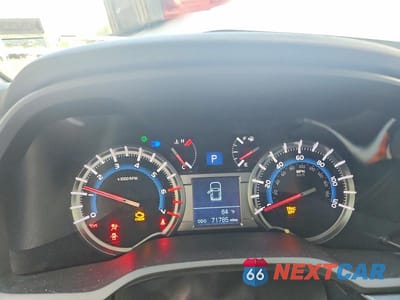 Zdjęcie 9 z 12 samochodu: 2018 TOYOTA 4RUNNER TRD OFF-ROAD PREMIUM VIN:JTEBU5JR0J5610147 - miniatura