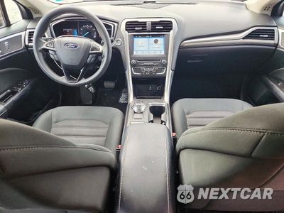 Zdjęcie 8 z 12 samochodu: 2017 FORD FUSION SE VIN:3FA6P0HDXHR218476 - miniatura