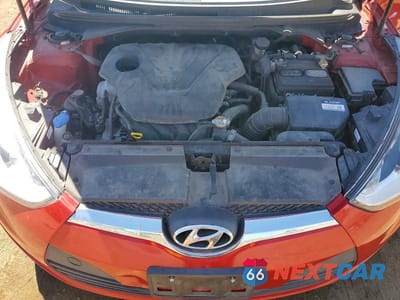 Zdjęcie 11 z 12 samochodu: 2017 HYUNDAI VELOSTER BASE VIN:KMHTC6AD5HU316986 - miniatura