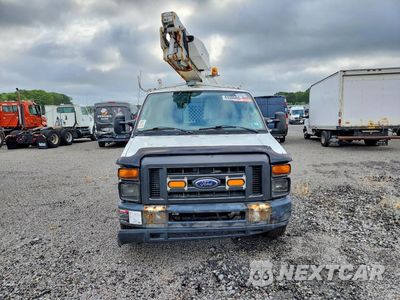 Piąte zdjęcie samochodu w środku: 2011 FORD E350 VAN WITH BUCKET LIFT VIN:1FTSE3ES5BDB26100 - miniatura