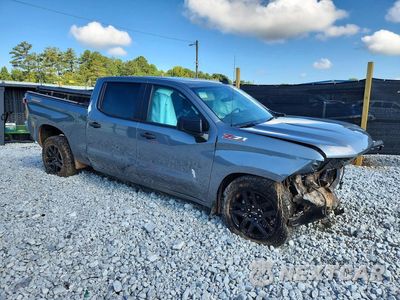 Czwarte zdjęcie samochodu z boku: 2021 CHEVROLET SILVERADO K1500 TRAIL BOSS CUSTOM VIN:1GCPYCEF5MZ277654 - miniatura