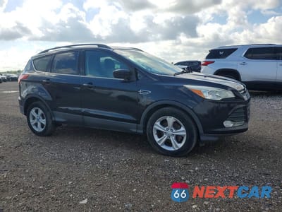Czwarte zdjęcie samochodu z boku: 2013 FORD ESCAPE SE VIN:1FMCU0GX3DUC13619 - miniatura