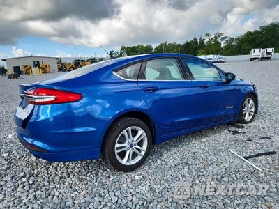 Trzecie zdjęcie samochodu z tyłu: 2018 FORD FUSION S HYBRID VIN:3FA6P0UU1JR101252 - miniatura